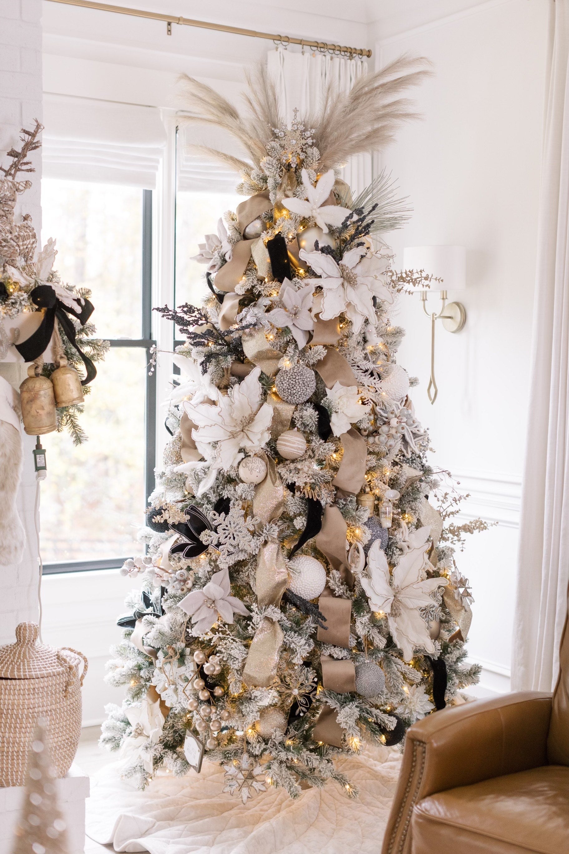 7.5' King Flock® Artificial Christmas Tree Unlit