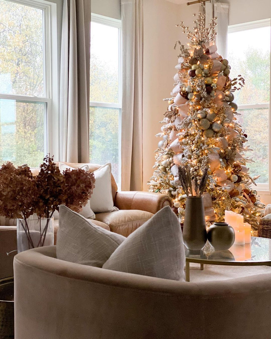 7.5' Queen Flock® Artificial Christmas Tree Unlit